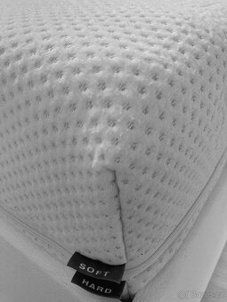 Matrace 90 x 200 cm - 2 ks + chrániče matrací - 3