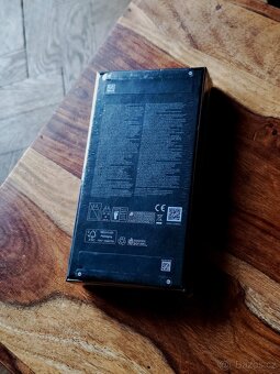 SAMSUNG S24 8GB/128GB ONYX BLACK -NOVÝ,NEROZBALENÝ - 3