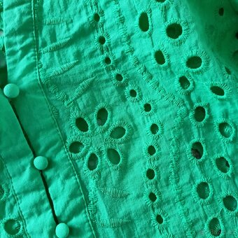 Dámská madeirová halenka velikost 38 až 40 přes prsa 82cm - 3