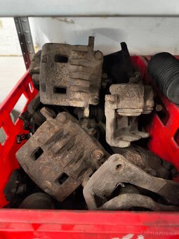 SUBARU náhradní díly - 3