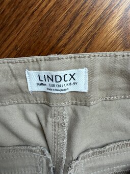 Kraťasy Lindex vel 134 - 3