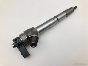 VAG vstřiky 2.0 TDI 110kw 04L130277 / 04L130277AC   nové - 3