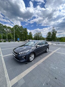 Kia ceed 1.6 crdi AUTOMAT - 3
