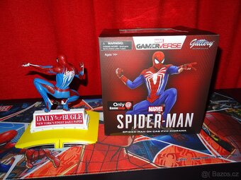 Soška SPIDER MAN - 3