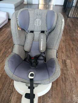 Otočná autosedačka 9-15 kg - 3