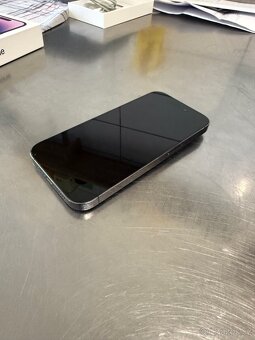 iPhone 14 pro - 3
