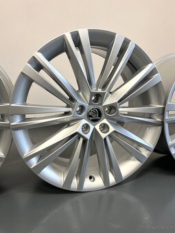 Originální alu kola Canopus ⚪️, Škoda Superb 3, 5x112 r19 - 3