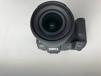 Canon EOS RP + RF 24-105 mm f/4.0-7.1 IS STM - 3