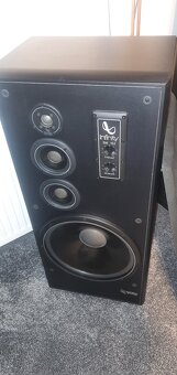 Infinity SM 152 - 3