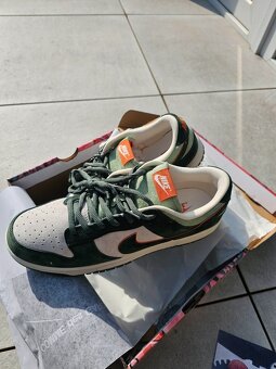 NIKE DUNK LOW - 3