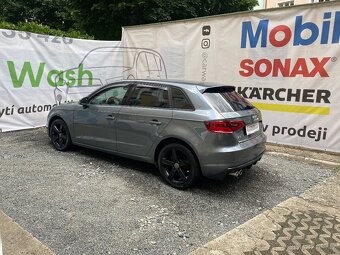 Audi A3 Sportback - 3
