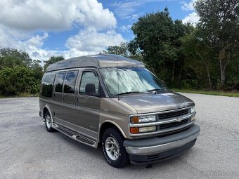 Chevrolet Express G1500 5.7 Vortec V8 - 3