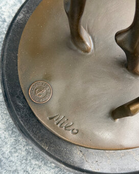 Bronzová socha Tančící pár moderní umělecká dekorace a dárek - 3