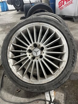 Kola AMG r18 dvourozměrná 5x112 245/40 265/35 - 3