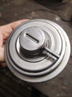 EGR ventil Pierburg originál bmw e46 - 3