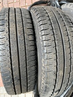 Michelin Agilis R16 225/75 CP M+S - 3
