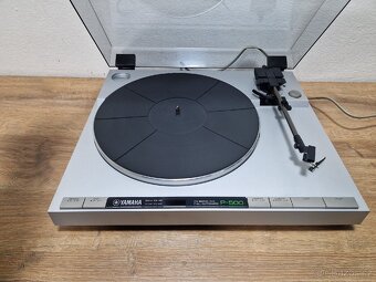 Gramofon Yamaha P-500 - 3