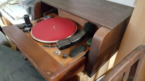 Něco pro sběratele - Prodám retro gramofon z poloviny 20 sto - 3