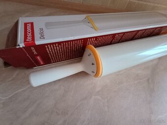 Váleček s nastavitelnou tloušťkou. Tescoma Delicia - 3