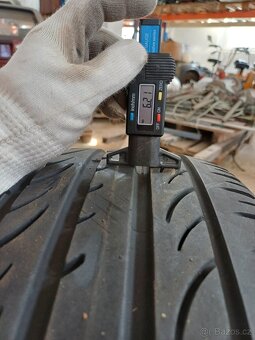 2 letní pneu 225/45R18 - 3