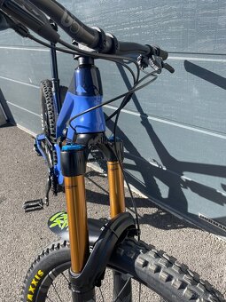 Canyon Torque CF9 2021 vel. M TOP stav NOVÁ CENA - 3