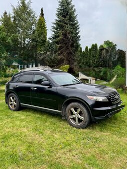 INFINITI FX35 - 3