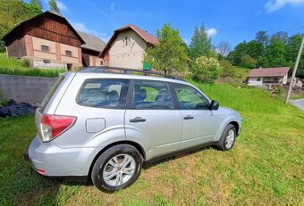 Subaru Forester 2.0X - 3