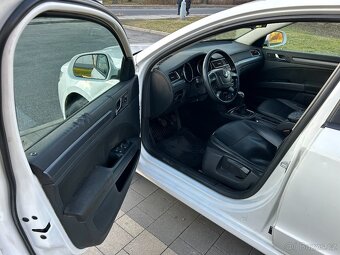 Škoda Superb Combi II r. 2013 Diesel 1.6 TDi - 3