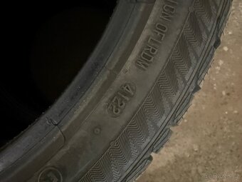 Zimní pneumatiky 225/40/18 Nokian+Matador - 3