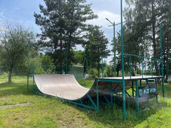 U rampa - profesionální venkovní povrch SKATESMART - 3
