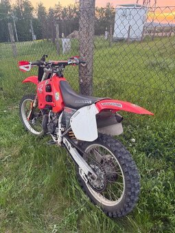Honda cr 250 - 3
