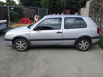 VW GOLF 3 1.6 Mpi - 3
