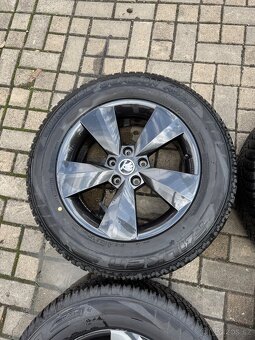 ORIGINÁL Alu Škoda NANUQ R17, 5x112 - TOP STAV - 3