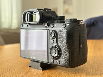 Sony Alpha A7 III - 3