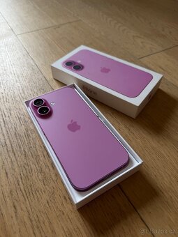 Apple iPhone 16 128GB růžový - 3