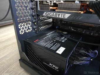 Fractal Design Focus 2 +zdroj XPG REACTOR 650W +RGB větráky - 3