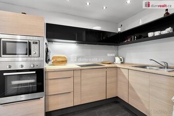 Prodej bytu 3+kk v Jáchymově, ul. Husova, Krušné hory - 3