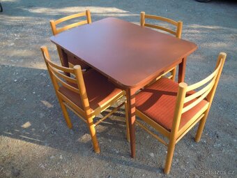 Jídelní stůl hnědý a 4 židle Tábor - 3