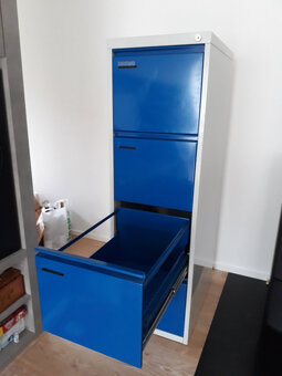 Kovová kartotéka - 3