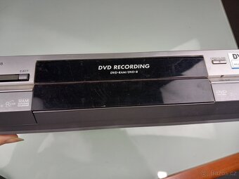 DVD-REKORDÉR Panasonic DMR-E65 - 3