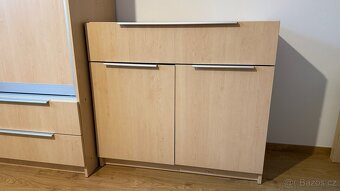 Skříň s posuvnými dveřmi + komoda – lamino bříza na míru - 3