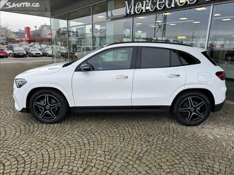 Mercedes-Benz GLA - 3
