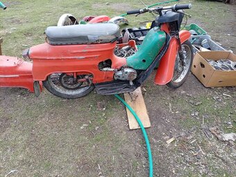 Jawa 50 pionýr+dily - 3