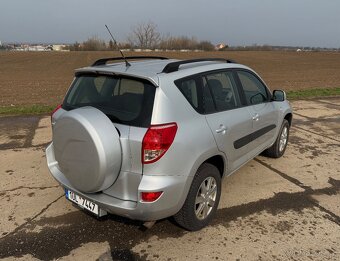 Toyota Rav4 2.2 D-4D 4x4 - 3