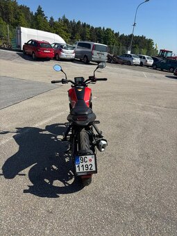 Benelli, Leoncino 125, U46 - 3