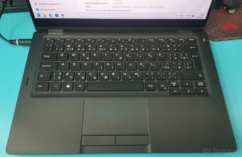 Dell latitude E5300 2v1, i5 8365U, 128 M.2 SSD,8 GBram,Win11 - 3