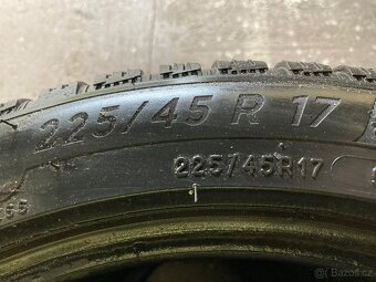 Zimní pneu Michelin Alpin 6 225/45 R17 - 3