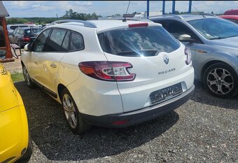 Megane 1.4 2010 - 3
