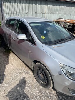 Opel Astra - 3