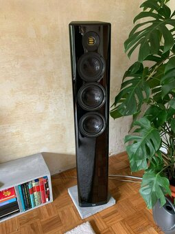 Elac Vela FS409 v černé barvě ve vysokém lesku Cena v páru - 3